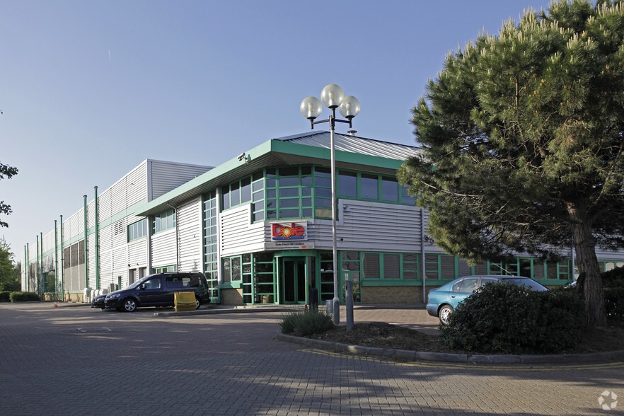 Newtons Ct, Dartford for sale - Primary Photo - Image 1 of 1