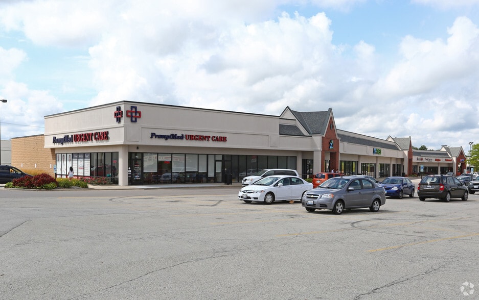 724-940 N Green Bay Rd, Waukegan, IL for lease - Building Photo - Image 1 of 4