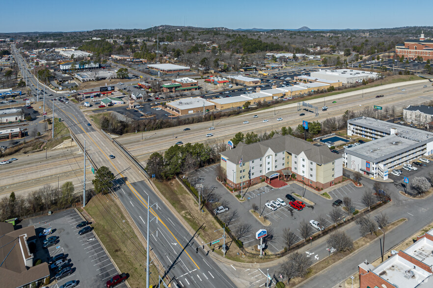 10520 W Markham St, Little Rock, AR for sale - Aerial - Image 2 of 3