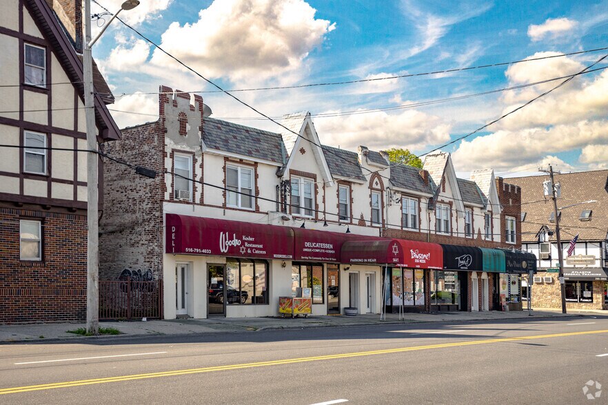 1417-1433 Broadway, Hewlett, NY for lease - Building Photo - Image 2 of 4