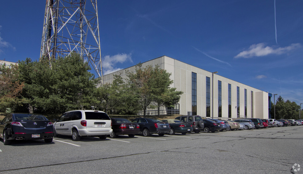 200 Mill Rd, Fairhaven, MA for lease - Building Photo - Image 3 of 19