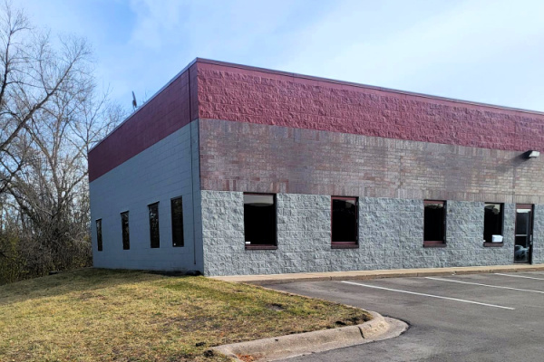 1871-1897 Buerkle Rd, Saint Paul, MN for lease Building Photo- Image 1 of 1