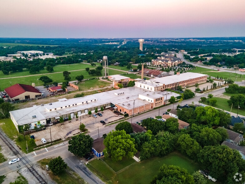 610 Elm St, McKinney, TX for lease - Aerial - Image 3 of 22