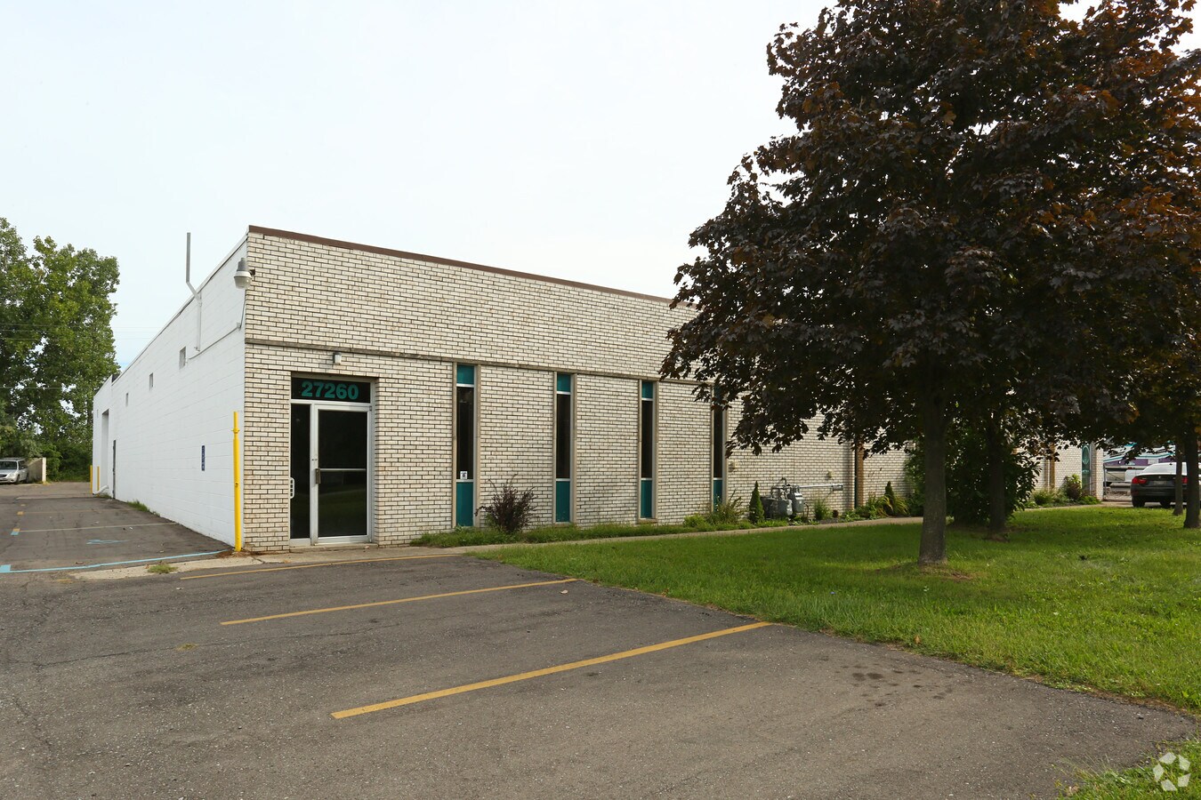 2725827260 Wick Rd, Taylor, MI 48180