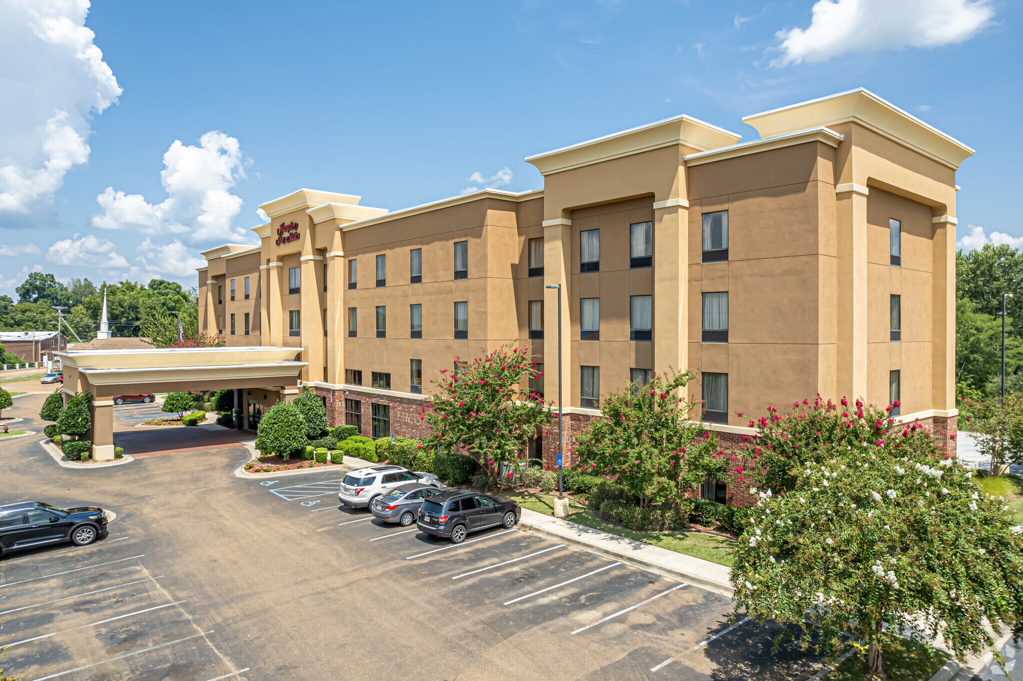 627 S Canal St, Natchez, MS for sale Primary Photo- Image 1 of 1