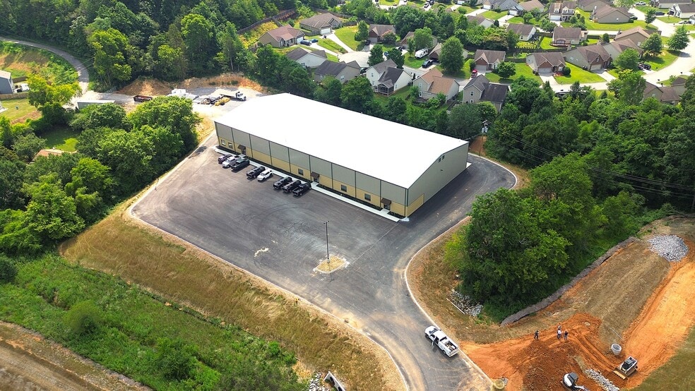 3030 Amherst Rd, Knoxville, TN for lease - Building Photo - Image 3 of 8