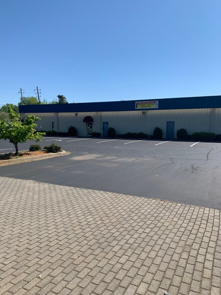 6170 Research Park Blvd, Huntsville, AL for lease - Building Photo - Image 2 of 5