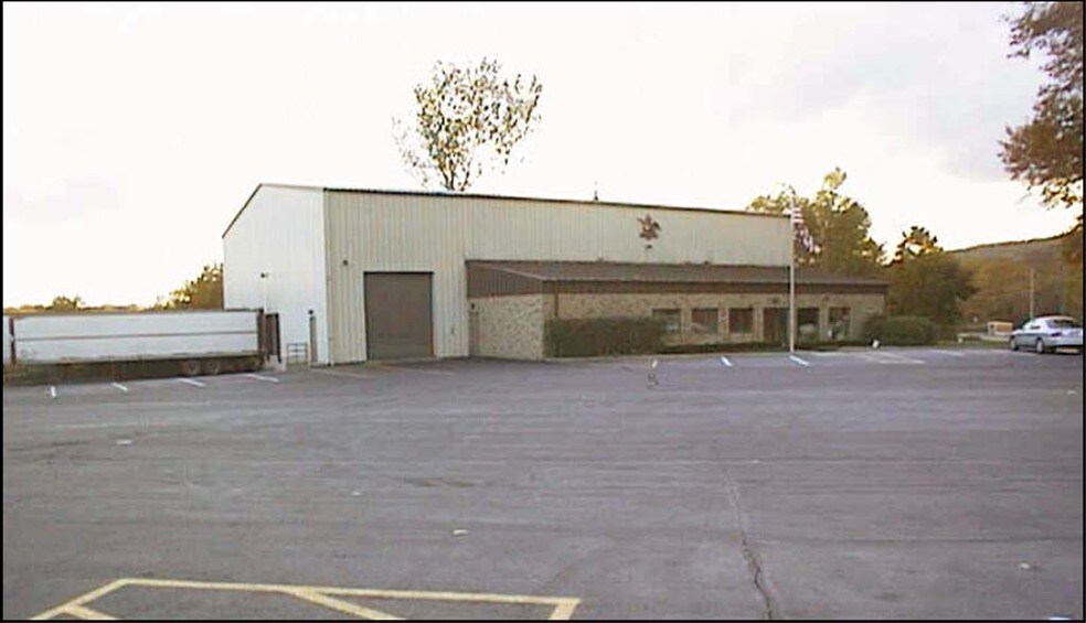 1750 E Rt 211, Middletown, NY for sale - Primary Photo - Image 1 of 1