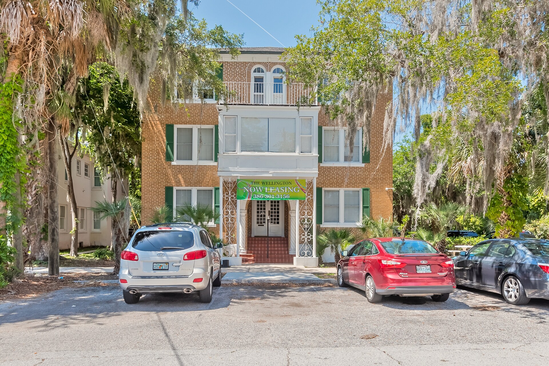 124 Live Oak Ave, Daytona Beach, FL for sale Primary Photo- Image 1 of 1