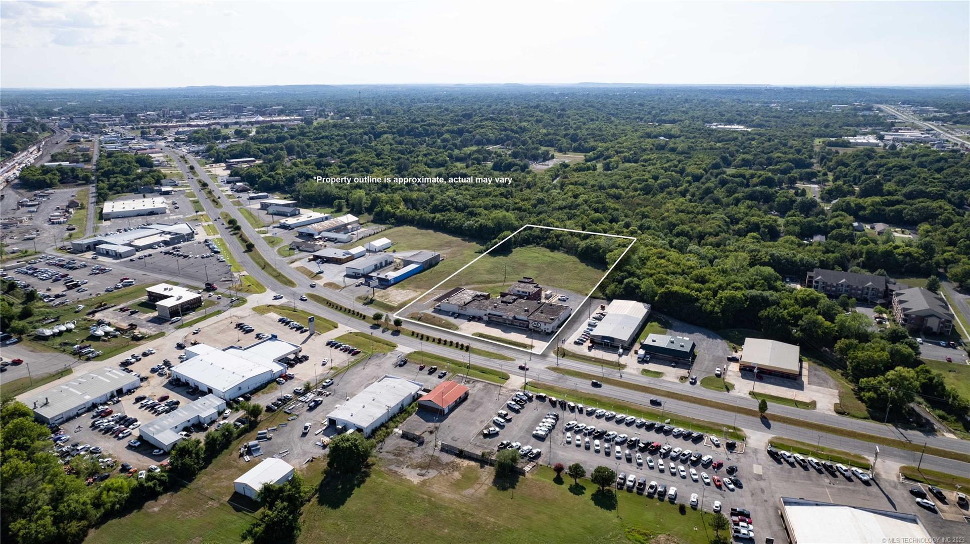 1509 N Main St, Muskogee, OK for sale Building Photo- Image 1 of 25