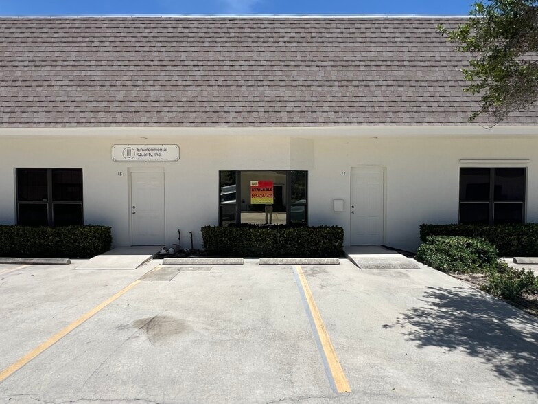 212 N U.S. Hwy 1, Tequesta, FL for lease - Building Photo - Image 2 of 10