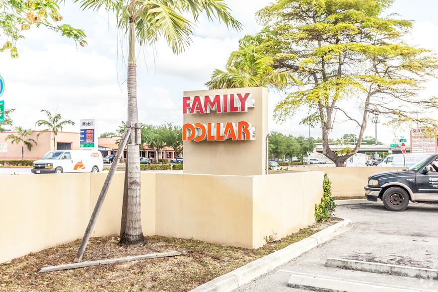 16525 NW 27th Ave, Miami Gardens, FL for lease - Building Photo - Image 3 of 5