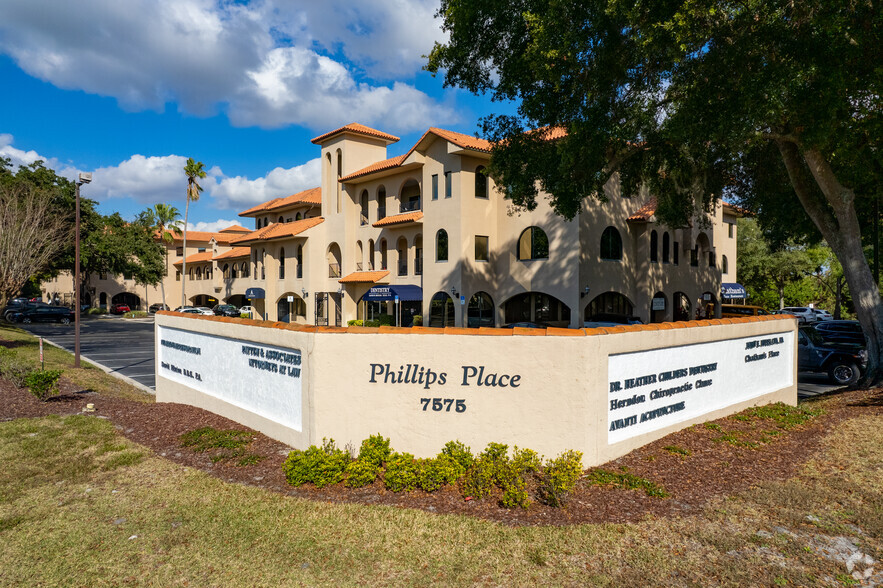 7575 Dr Phillips Blvd, Orlando, FL for lease - Building Photo - Image 3 of 13