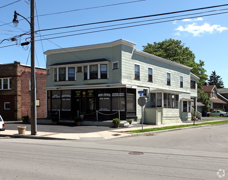 871-873 Atlantic Ave, Rochester, NY for lease - Primary Photo - Image 1 of 11