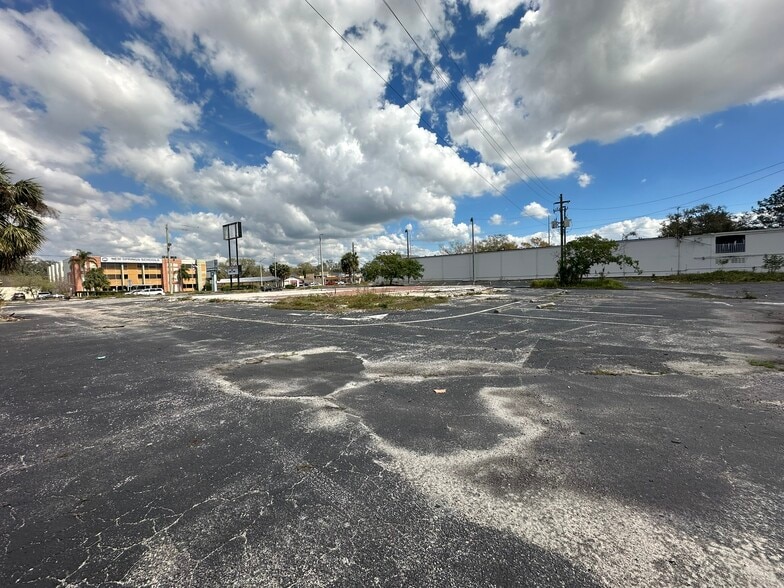 2401 E Busch Blvd, Tampa, FL for sale - Other - Image 3 of 6