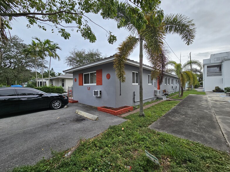 1934 Madison St, Hollywood, FL for sale - Building Photo - Image 2 of 25