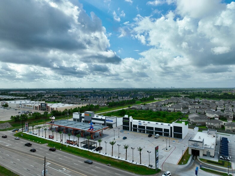 16513 FM 529, Houston, TX for lease - Building Photo - Image 3 of 6