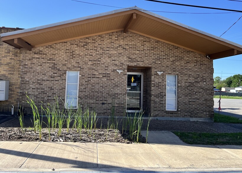 2323 Main St, Waller, TX for sale - Primary Photo - Image 1 of 1