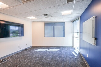 31 35th St, Pittsburgh, PA for lease Interior Photo- Image 2 of 7