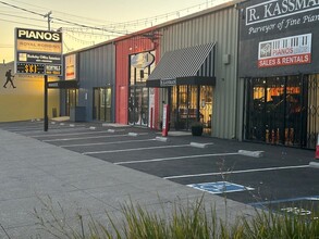 841-843 Gilman St, Berkeley, CA for lease Building Photo- Image 2 of 15