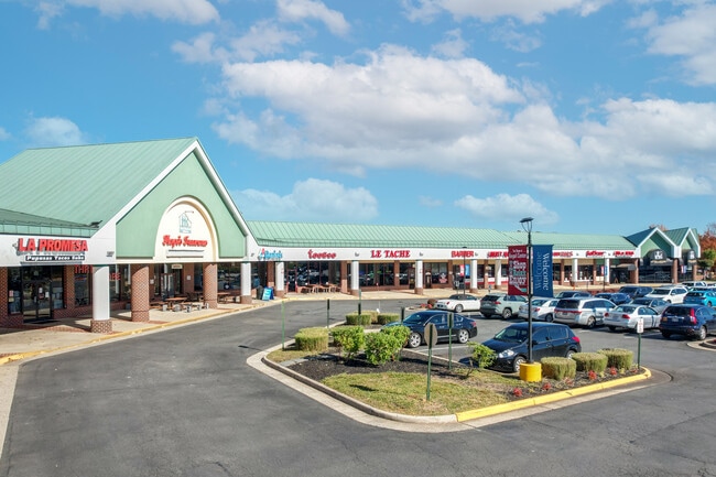 More details for 20921-20955 Davenport Dr, Sterling, VA - Retail for Lease