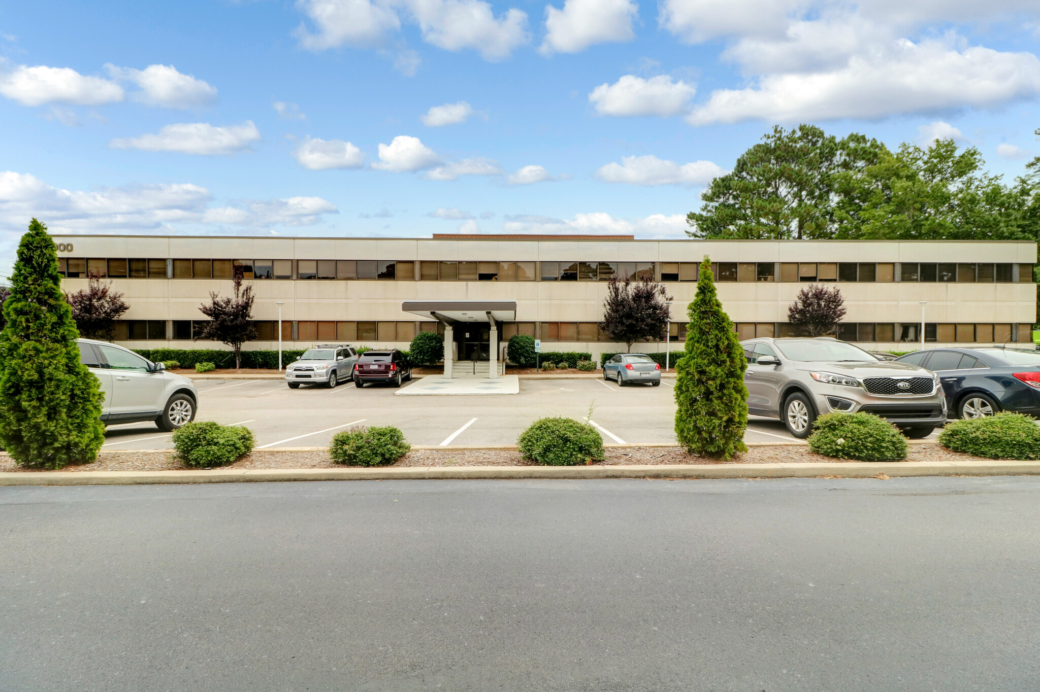 4000 Wake Forest Rd, Raleigh, NC for sale Primary Photo- Image 1 of 1