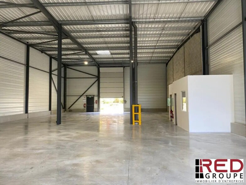 Industrial in Signes for lease - Building Photo - Image 3 of 5