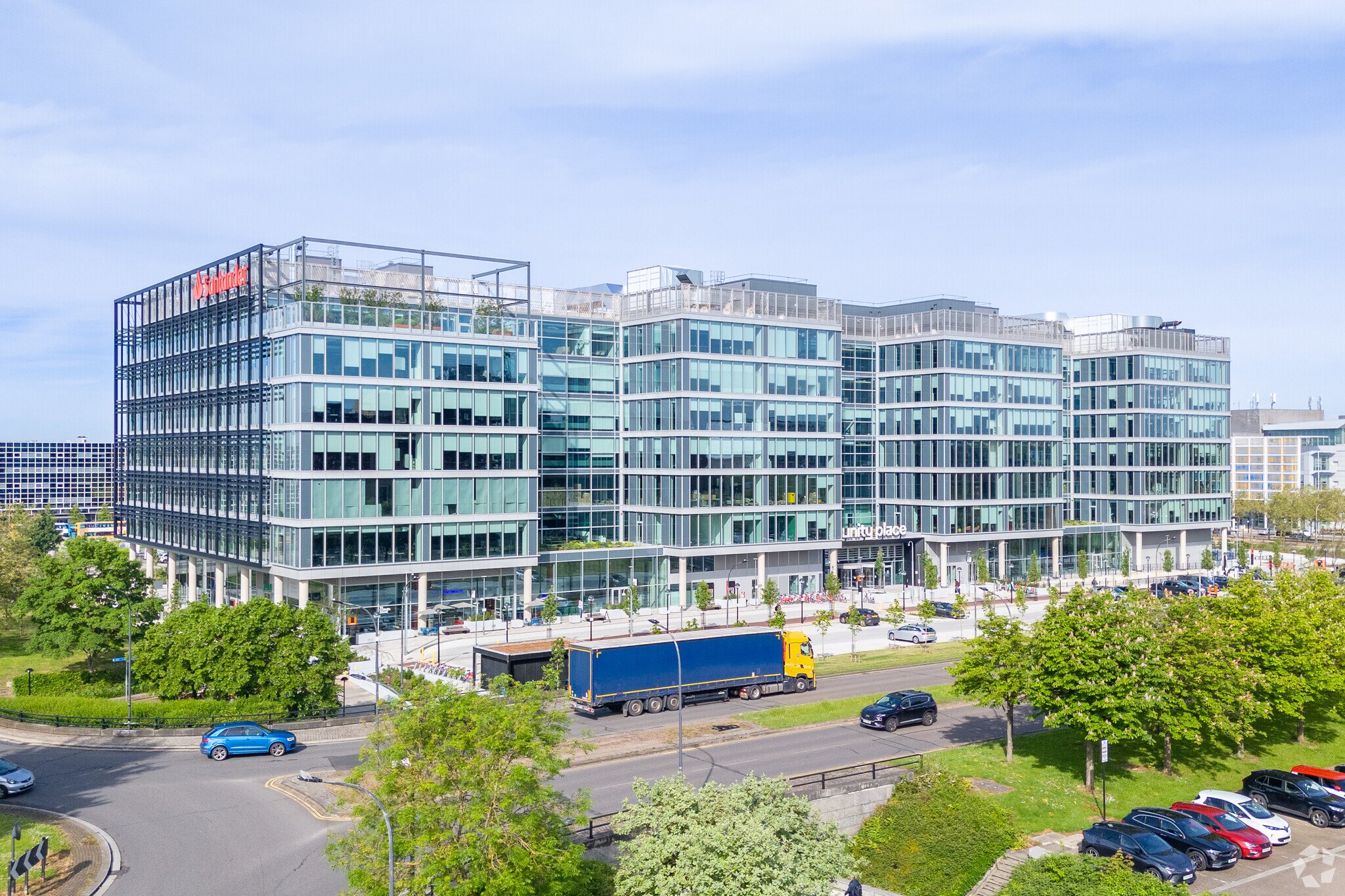 Grafton Gate, Milton Keynes for lease Building Photo- Image 1 of 7