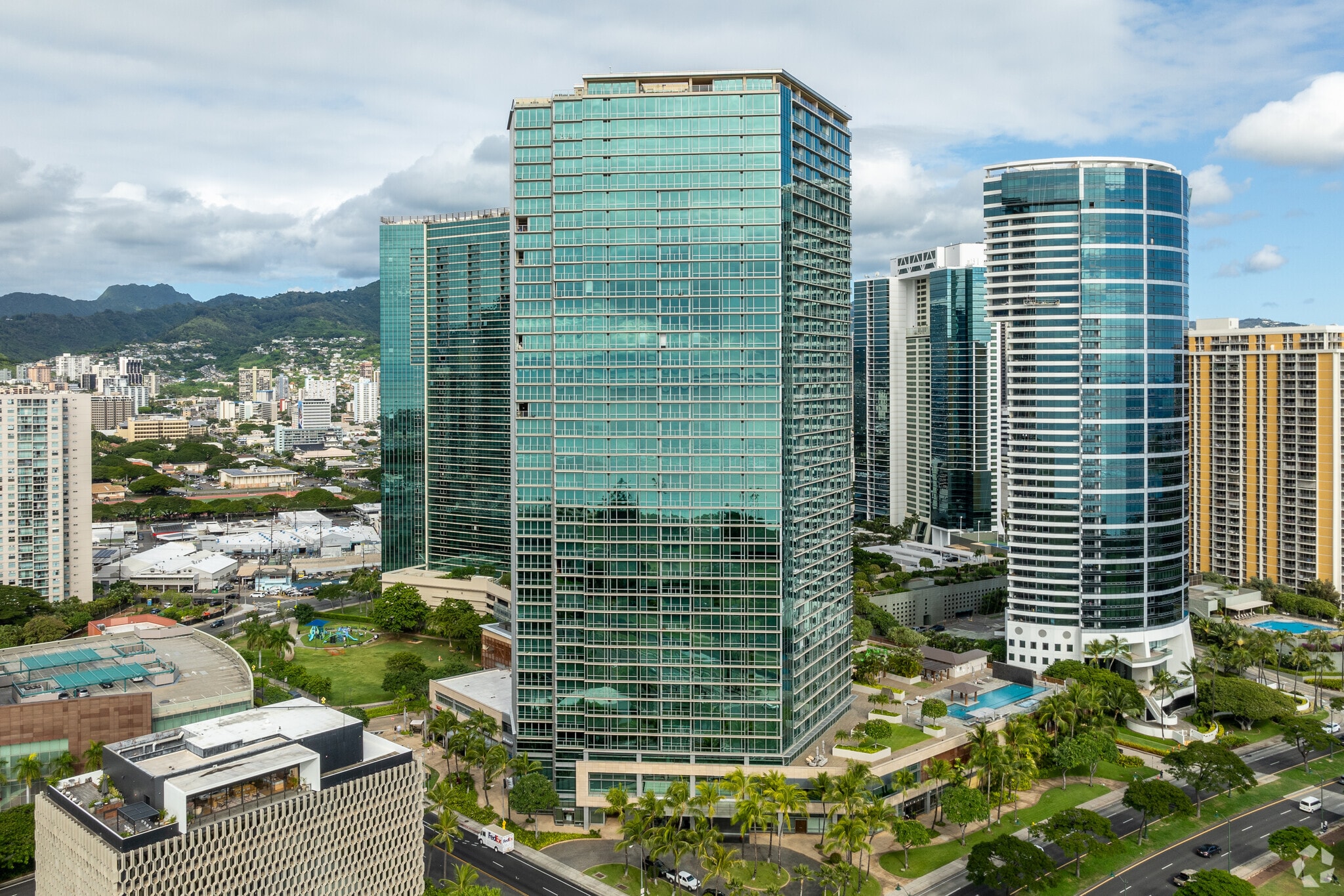 1288 Ala Moana Blvd, Honolulu, HI for sale Primary Photo- Image 1 of 1