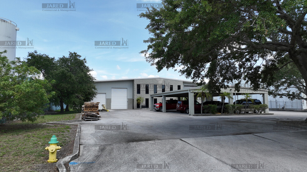 10581 47th St N, Clearwater, FL for lease - Building Photo - Image 1 of 16