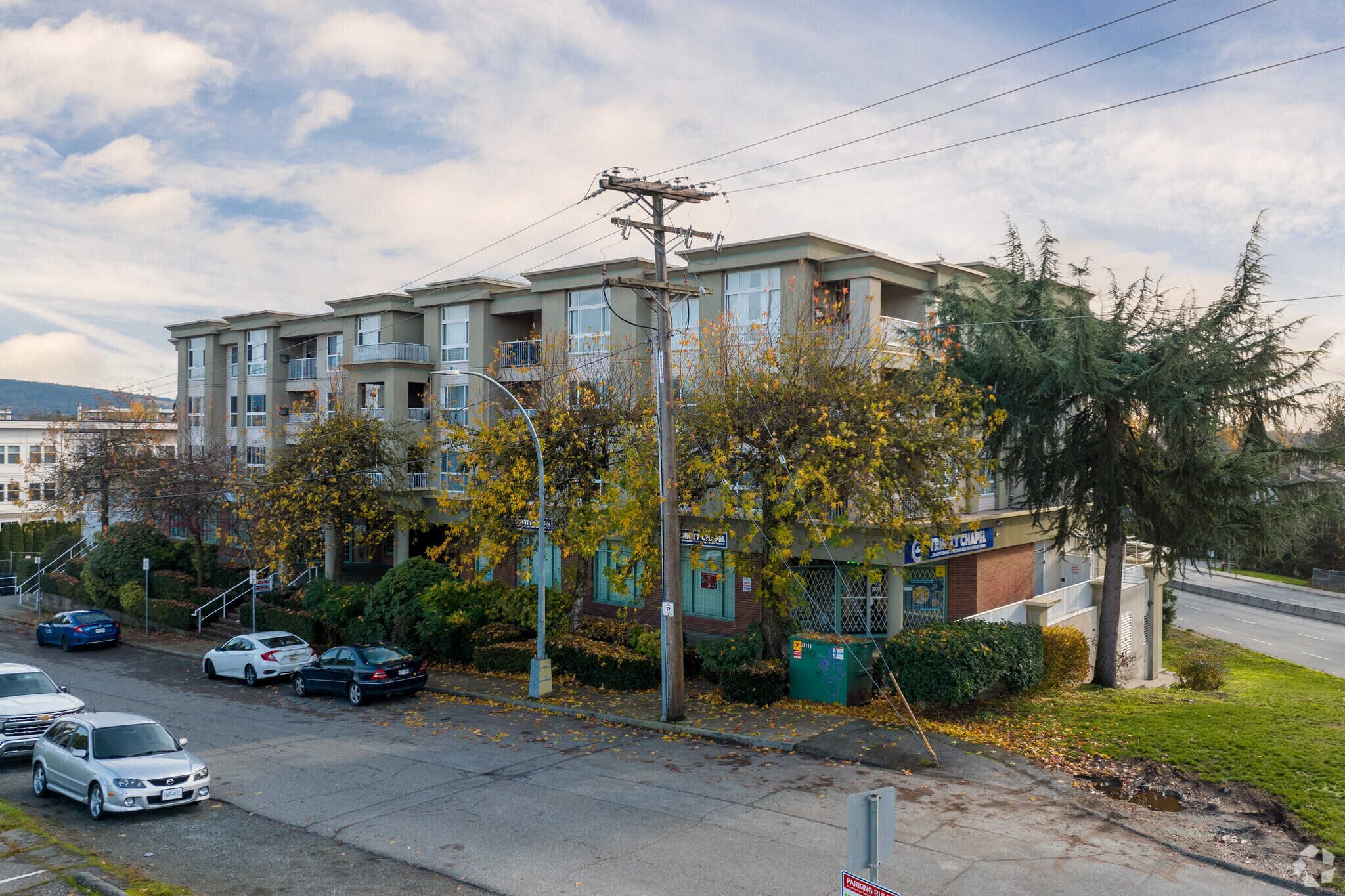 22230 North Ave, Maple Ridge, BC for sale Primary Photo- Image 1 of 1