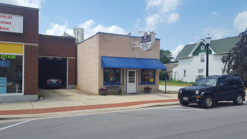 638 Main St, Genoa, OH for sale - Building Photo - Image 1 of 1