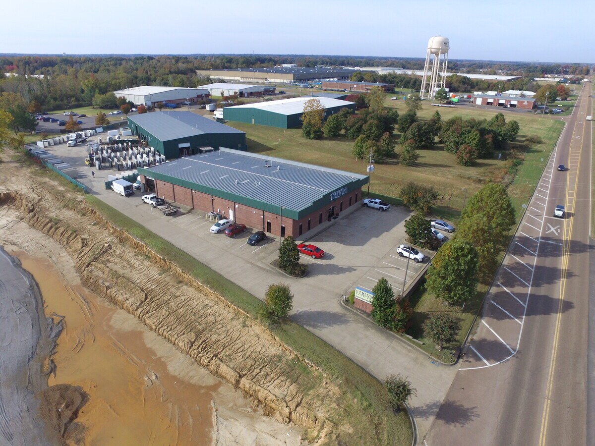 2363 Stateline Rd, Southaven, MS 38671