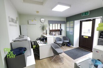 Borde Hill Ln, Haywards Heath for lease Interior Photo- Image 1 of 2