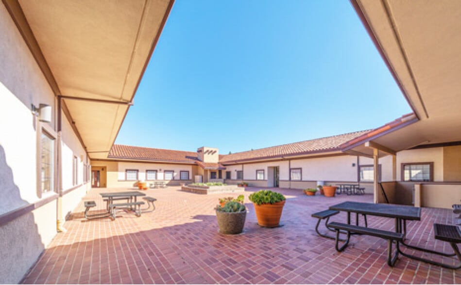 1895 Mowry Ave, Fremont, CA for sale - Building Photo - Image 2 of 14