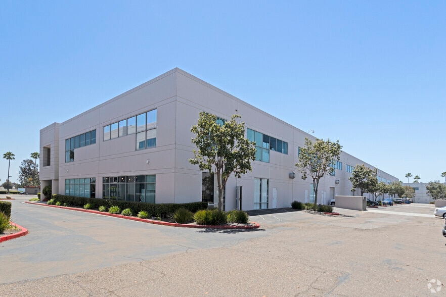 7340-7480 Miramar Rd, San Diego, CA for lease - Building Photo - Image 3 of 14