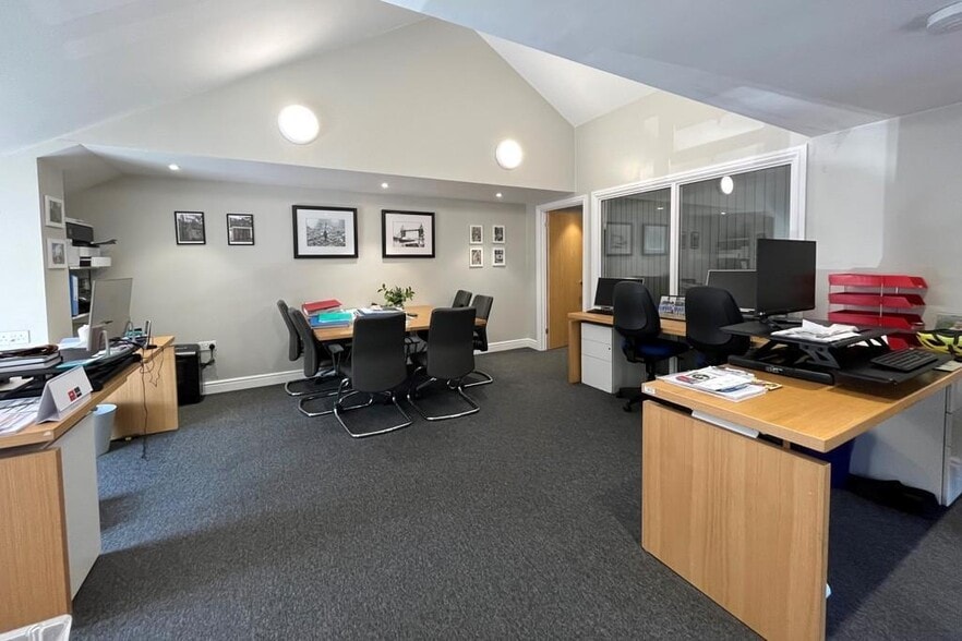 7-8A Spital Rd, Maldon for sale - Building Photo - Image 2 of 8