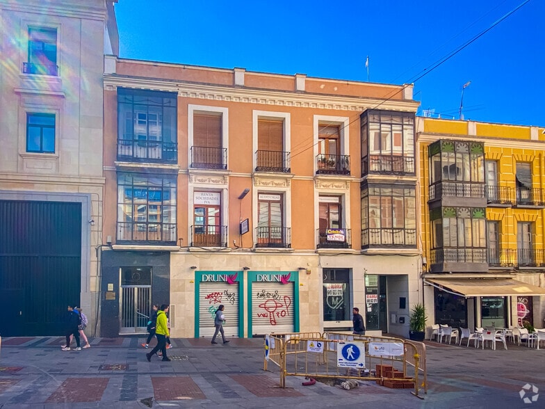 Multifamily in Guadalajara, Guadalajara for sale - Building Photo - Image 1 of 1