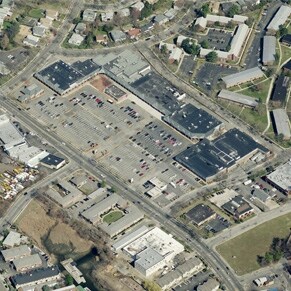 1 Soundview Gdns, Port Washington, NY for sale Building Photo- Image 1 of 1