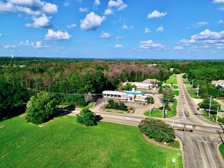 740 S Pear Orchard Rd, Ridgeland, MS for sale - Building Photo - Image 3 of 10