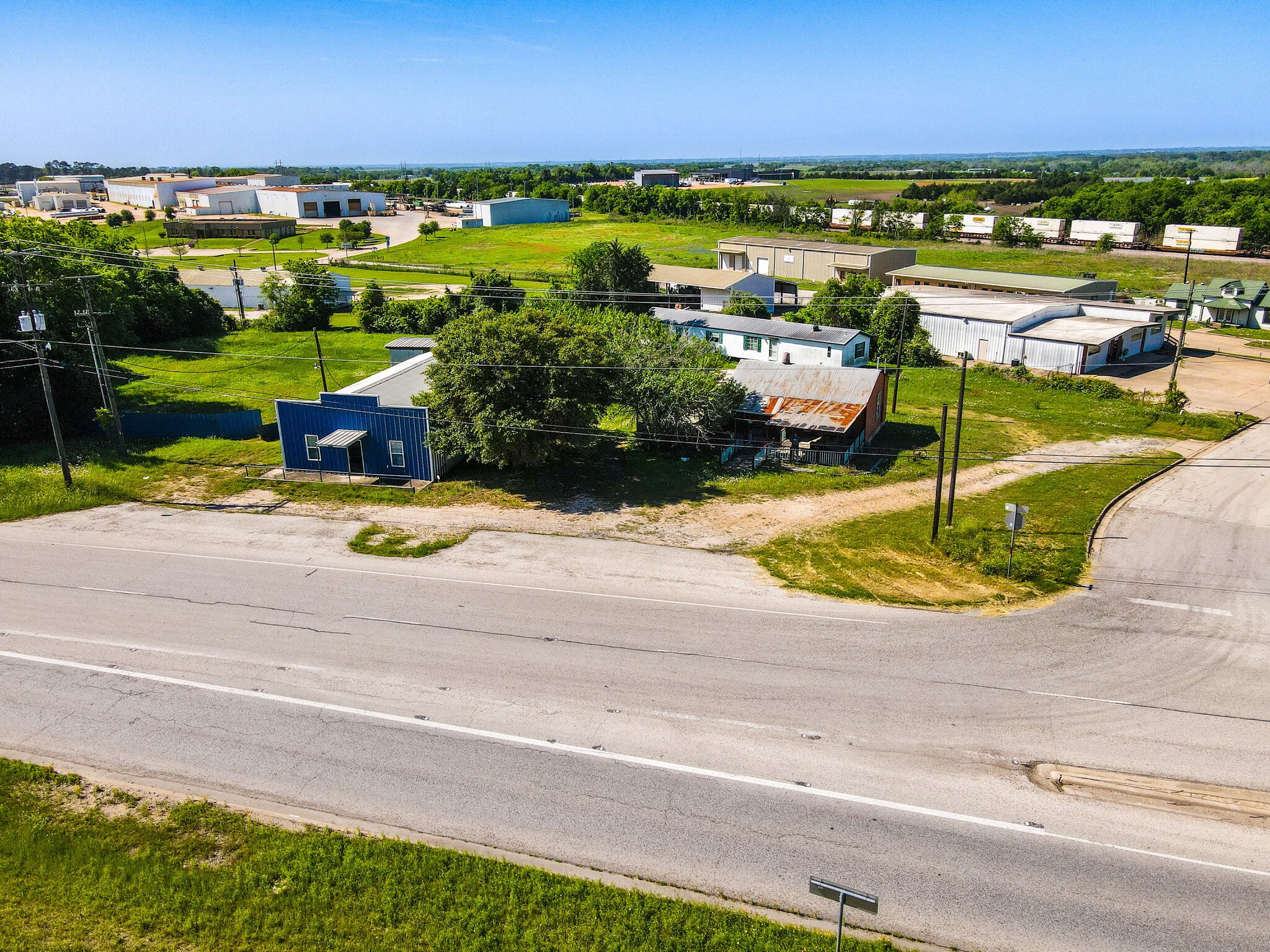 1083 HWY 290 E, Brenham, TX 77833 Office for Sale