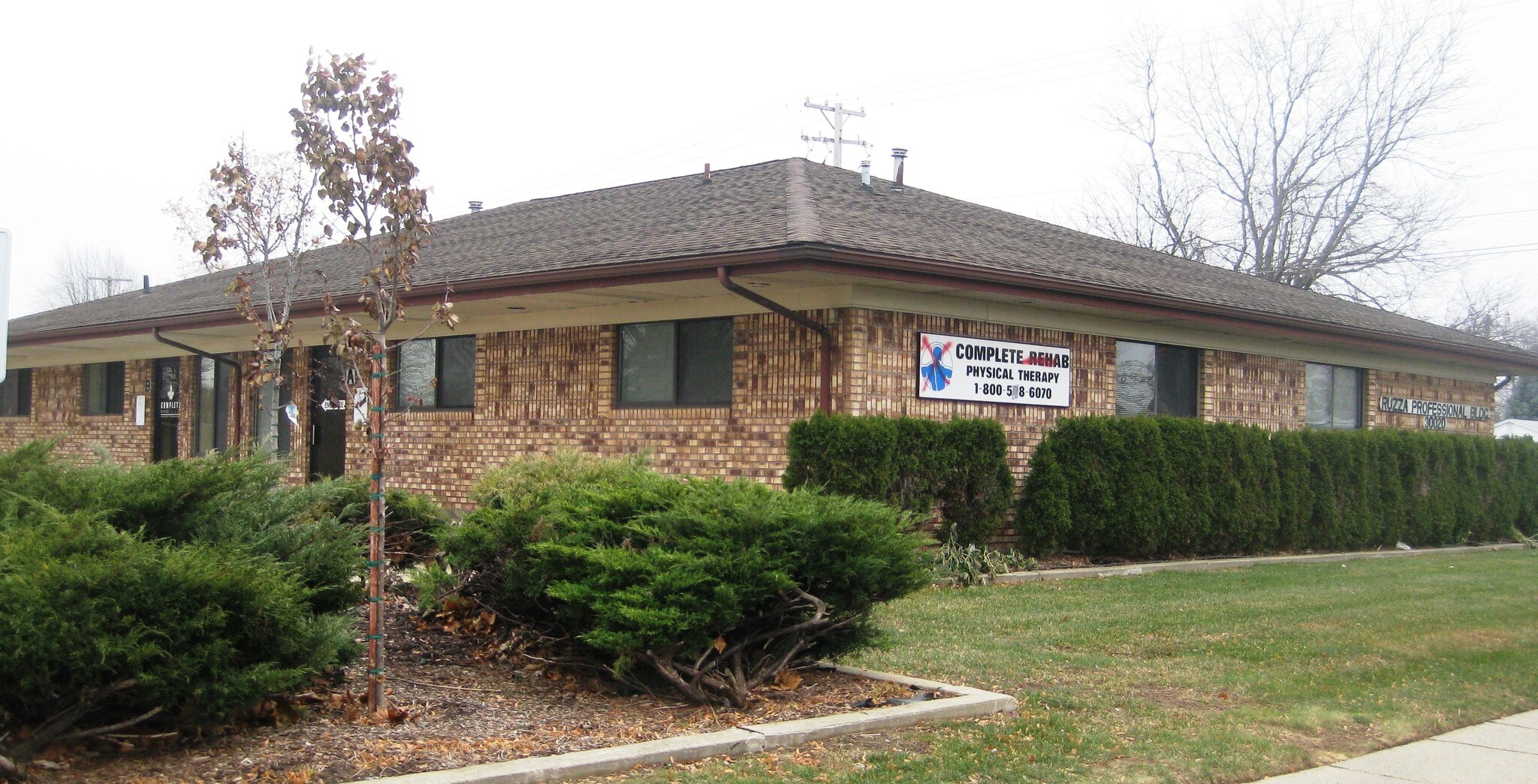 30020 Schoenherr Rd, Warren, MI for sale Building Photo- Image 1 of 1