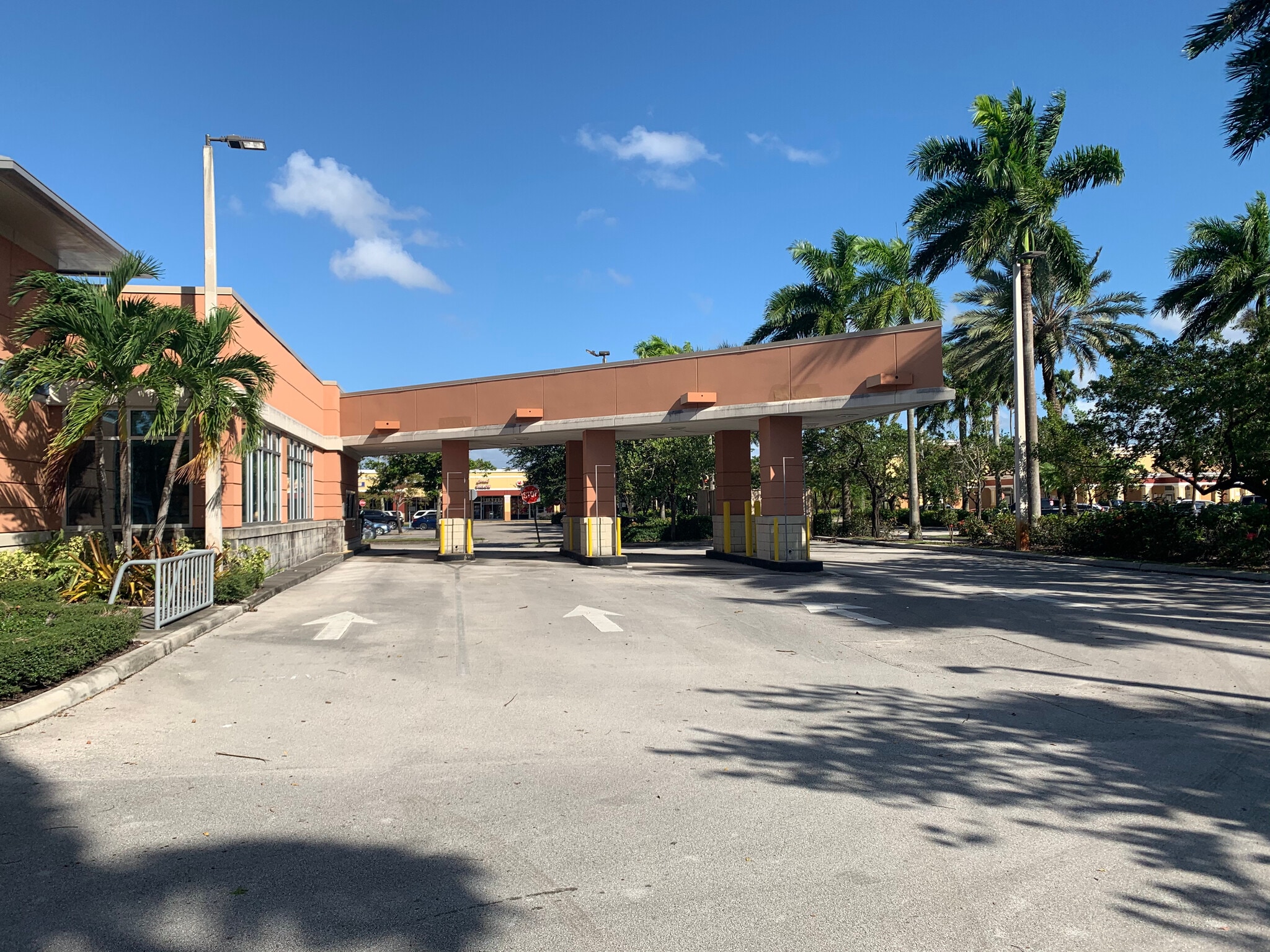 68057031 Taft St, Hollywood, FL 33024 Hollywood Palms Shopping