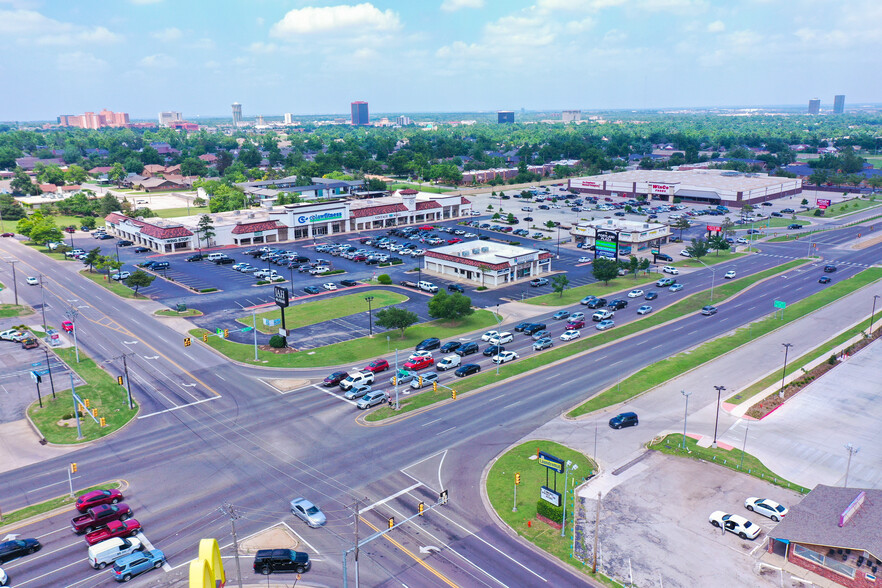 3601-3645 NW 39th St, Oklahoma City, OK for lease - Building Photo - Image 1 of 3