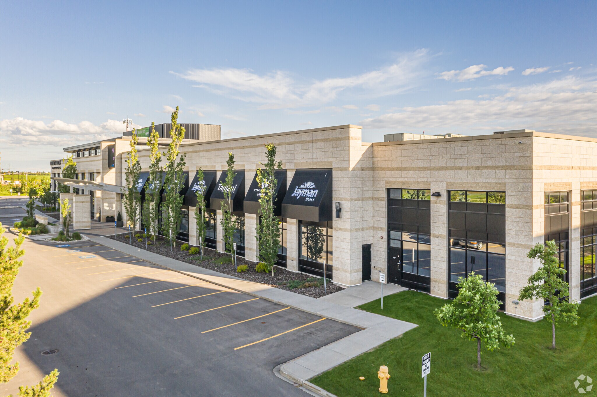 5083 Windermere Blvd, Edmonton, AB T6W 0H9 Office for Lease
