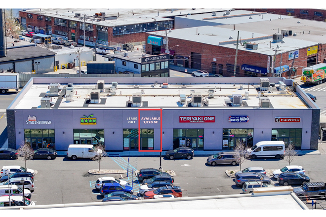 59-11 Maurice Ave, Maspeth, NY for lease - Building Photo - Image 1 of 11