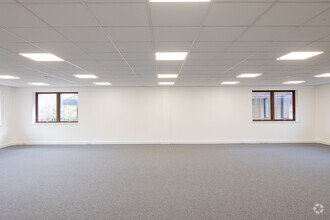 Asheridge Rd, Chesham for lease Interior Photo- Image 2 of 4