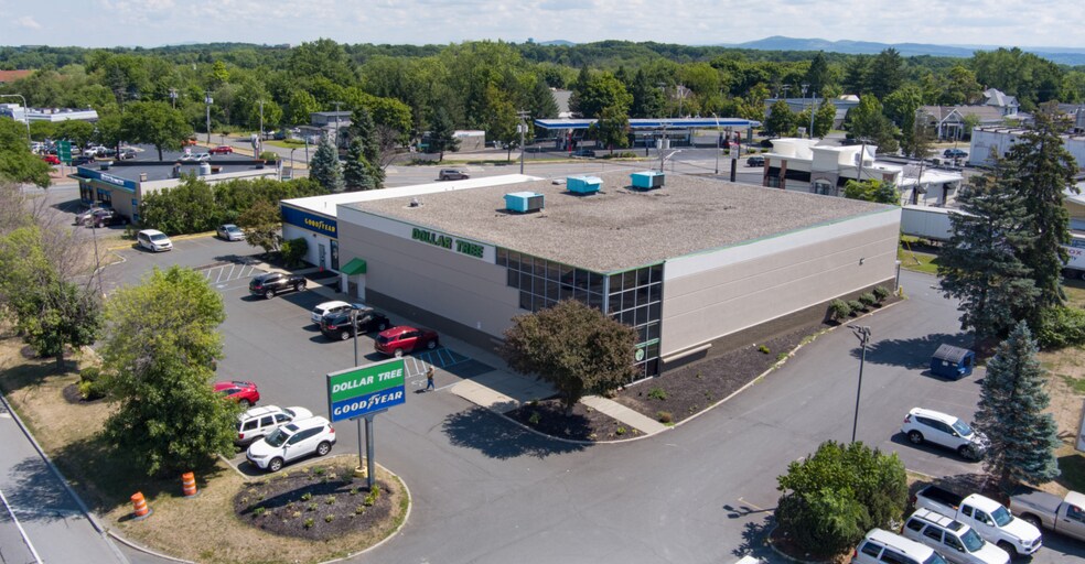 801 Loudon Rd, Latham, NY for sale - Primary Photo - Image 1 of 1