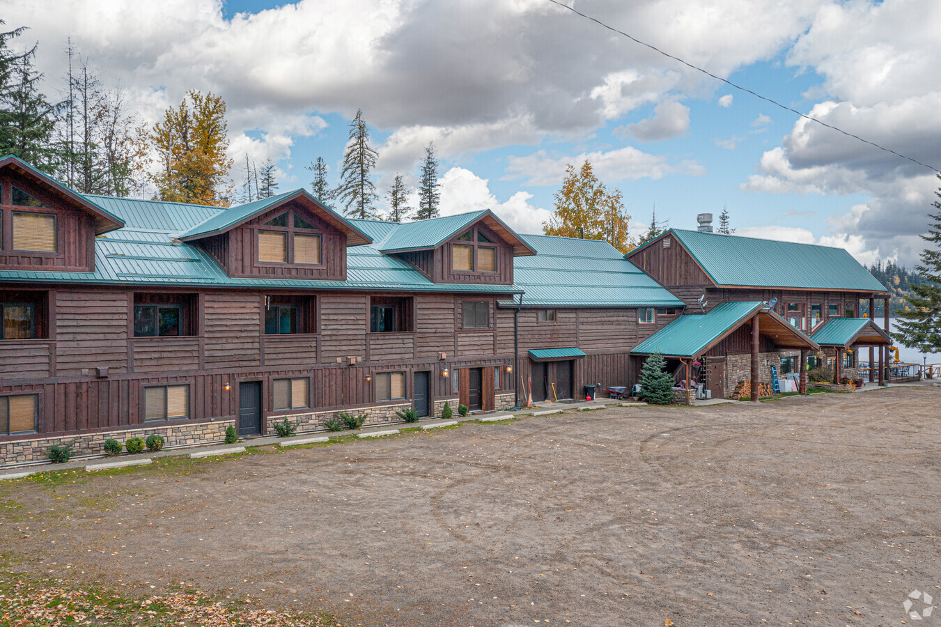 40 Vacation Ct, Coolin, ID 83821