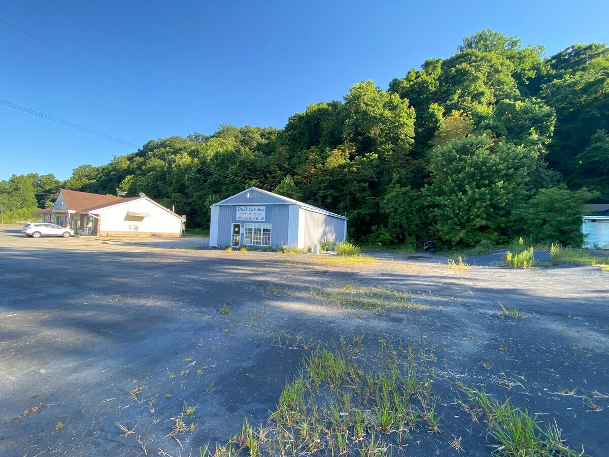 11845 US 23 Hwy, Wurtland, KY 41144
